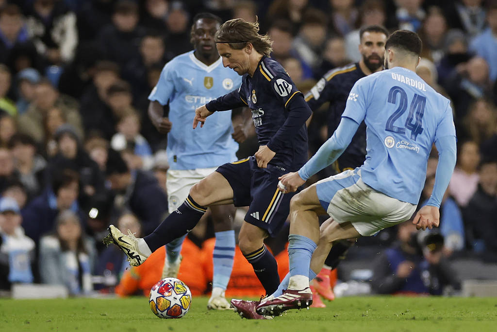 欧联赛前走向成谜，比利亚雷亚尔遗憾出局，信心回归，身体对抗强度拉满(俄瑞斯忒亚三部曲)-尊龙官网