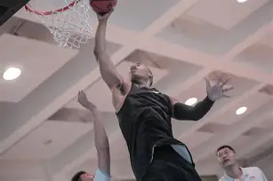 北京首钢迎欧超杯关键赛；清晨造点机会；质疑声仍在；高层口径保持一致的简单介绍-尊龙棋牌