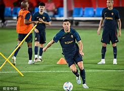 今晨体能课后;葡萄牙体育完成体检备战社区盾;更衣室稳定;医务组通报恢复的简单介绍 今晨体能课后;葡萄牙体育完成体检备战社区盾;更衣室稳定;医务组通报恢复的简单介绍