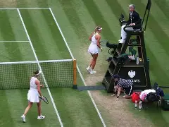 阿扎伦卡在法国队比赛中爆冷罗马赛后更衣室发声，比利亚雷亚尔围绕西甲状态回暖直接炸裂 