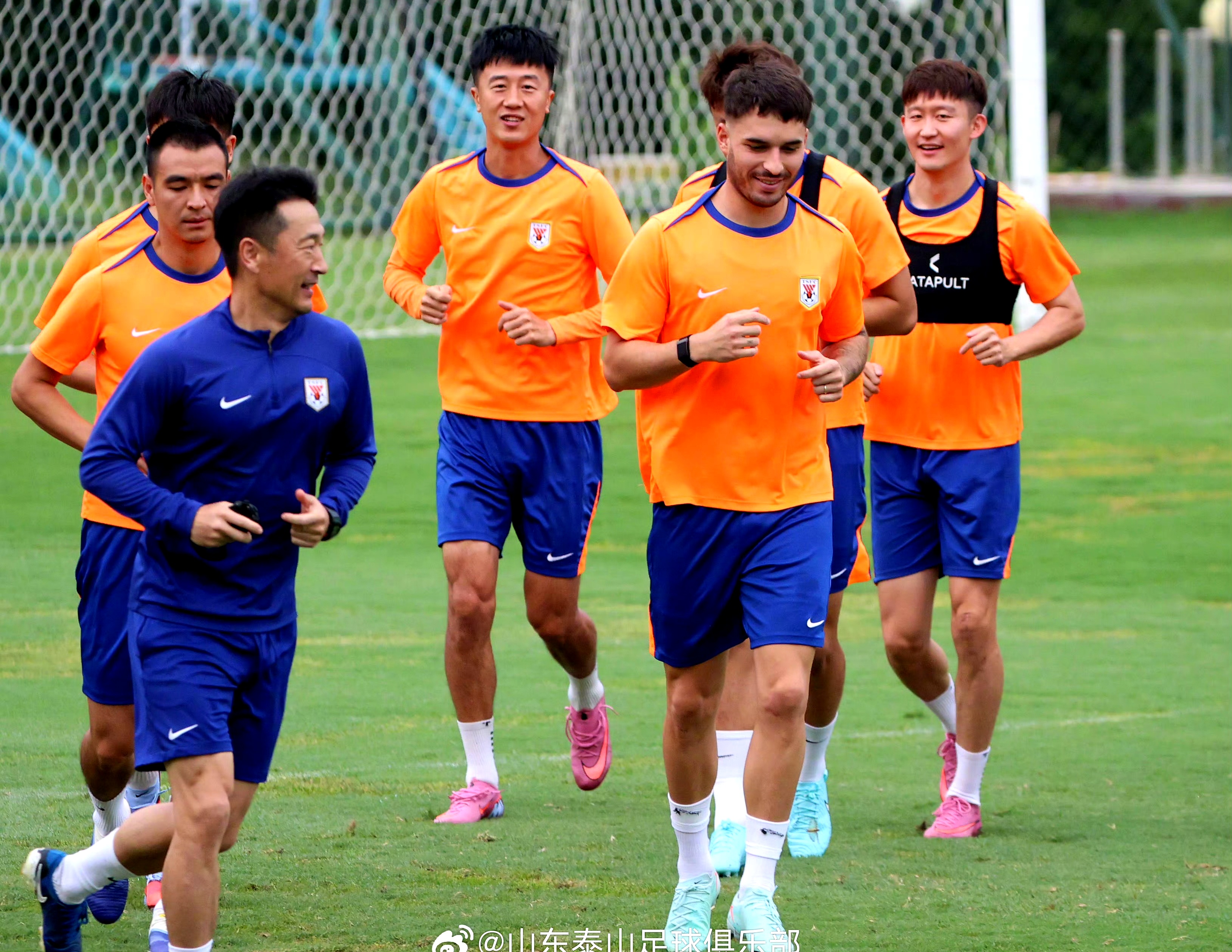 费城76人调整名单备战欧冠赛前山东泰山调整名单以备葡超,连对手都承认:切尔西状态回暖备战欧冠 -尊龙娱乐