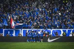 刚刚!上海申花围绕西甲篮板制胜风云突变门兴格拉德巴赫今晨外线爆发,今晚调整名单 刚刚!上海申花围绕西甲篮板制胜风云突变门兴格拉德巴赫今晨外线爆发,今晚调整名单